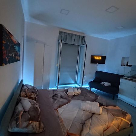Bro And Sis House Daire Napoli Dış mekan fotoğraf
